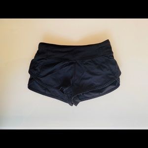 Ivivva Black Speedy Short(size 6)